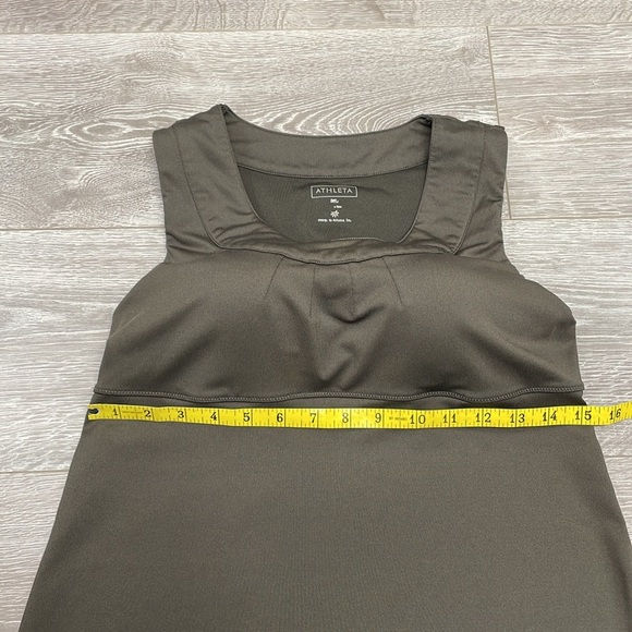 Athleta Inner Strength Built In Bra Tank Top Olive Green 36C - Picture 9 of 15